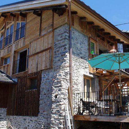 Appartement Dans Chalet De Montagne Bozel Δωμάτιο φωτογραφία