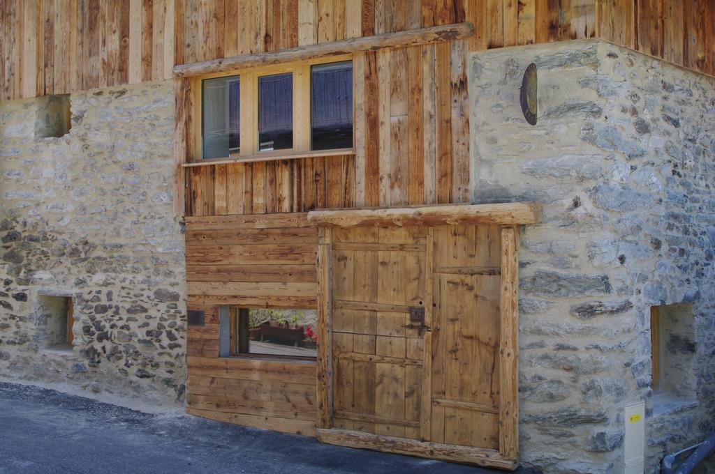 Appartement Dans Chalet De Montagne Bozel Δωμάτιο φωτογραφία