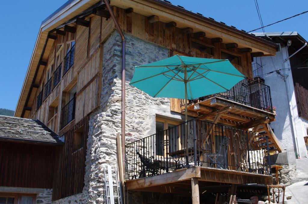 Appartement Dans Chalet De Montagne Bozel Δωμάτιο φωτογραφία